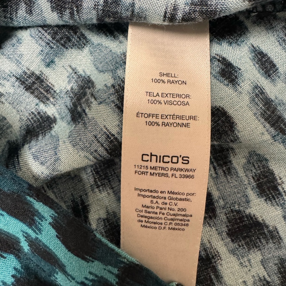 Chico's Fashionista Teal and Black Button-Down Long Sleeve Shirt Size 1 (Medium) - Picture 9 of 10